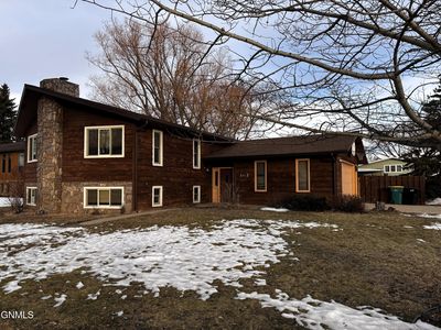 Property at 1561 Wichita Dr, Bismarck, ND