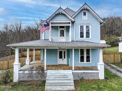 220 Unaka St