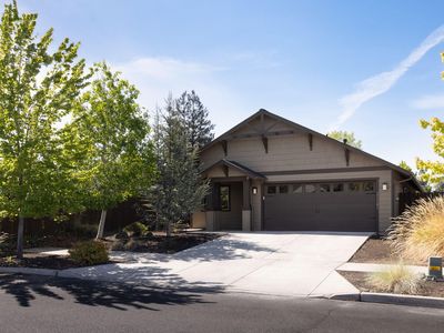 21189 Capella Pl
