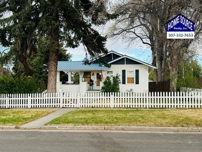 115 W Lincoln Ave