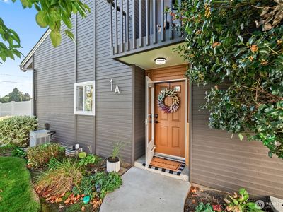 10 S Cove Avenue #1A
