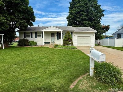 20 Tulip Ave