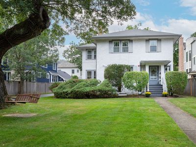 592 Provident Ave
