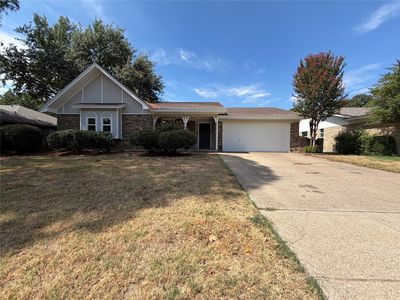 3606 Grissom Dr