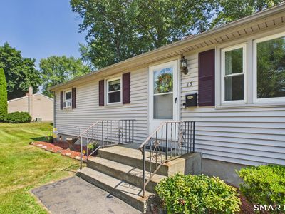 15 Gary Drive
