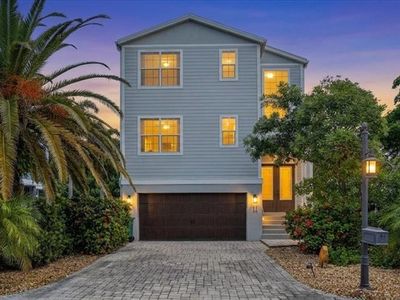 6330 LAGUNA DRIVE