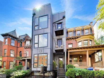 1444 Belmont St NW #301