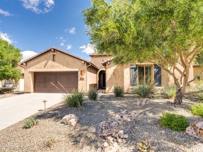 2197 E Apache Springs Ln