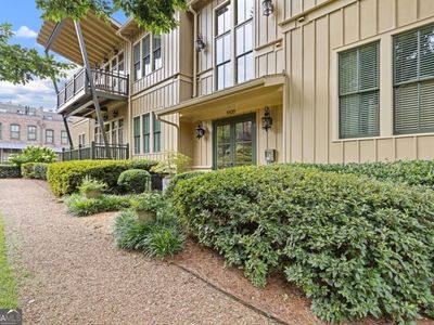 5920 Webster Cir #203