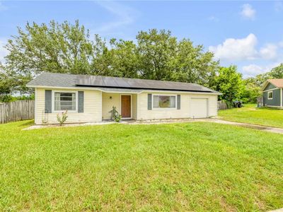 5325 Broken Pine Cir