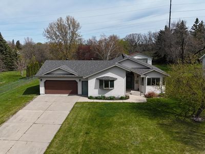 126 W Hilltop Dr