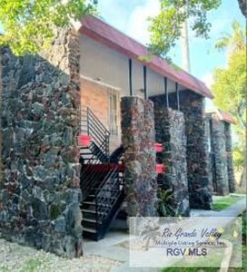 1944 W University Blvd #7E