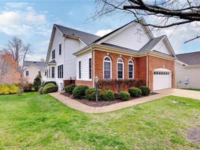 4744 Westhampton