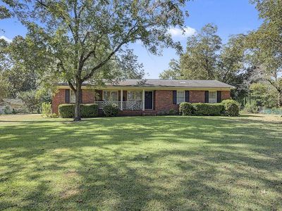 3213 Higgins Dr