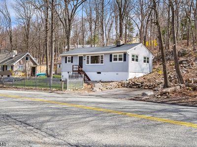 67 Breakneck Rd