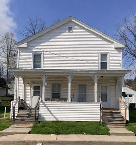 10-12 Columbia St