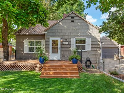 715 W Lacrosse Ave