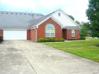 112 Bronze Wood Way