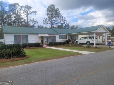 Property at 30 S McCrorie St, Baxley, GA