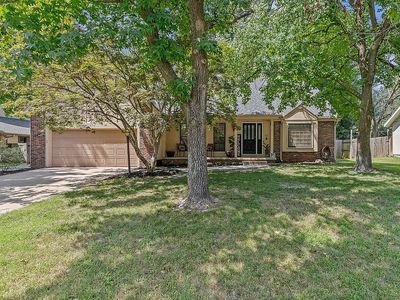 5547 S Elmira Ave
