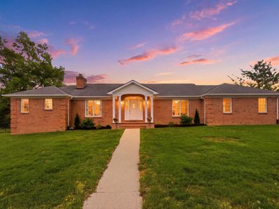 1041 Burnell Dr