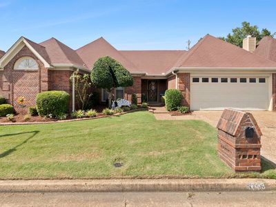 6756 Devenshire Ln