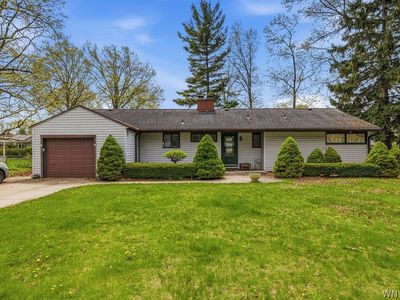 438 Tryon Dr