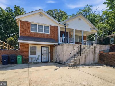 6600 Livingston Rd