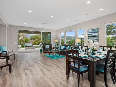 2677 Overlook Point Dr