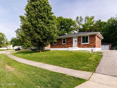 5904 Carmelwood Dr