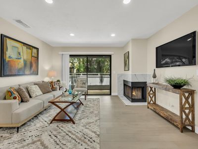 450 Del Verde Cir UNIT 2