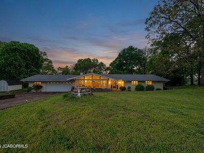 12 Avery Dr