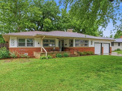 1149 N Old Mnr