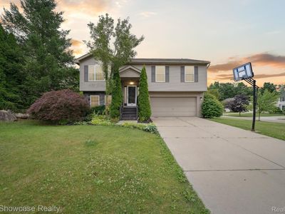 2738 Birchwood Dr