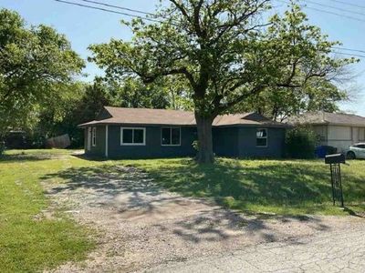 2510 Lora Ln