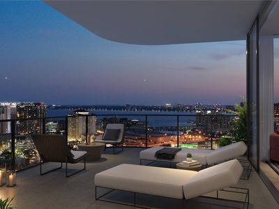 1101 E Jackson St #3901