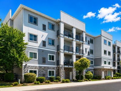 1174 E 3300 S APT 318