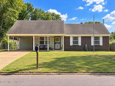 2219 Colonial Hills Dr