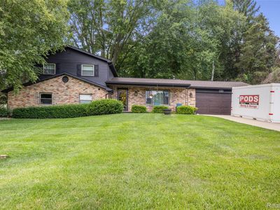 6180 Meyer Ave
