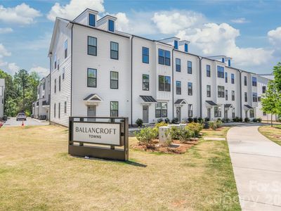 15309 Ballancroft Pkwy