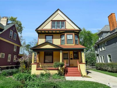 316 Woodward Ave