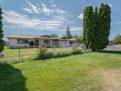 Property at 6181 Thistle Ln, Central Pt, OR