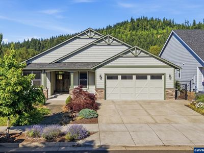 2301 Robbins Way