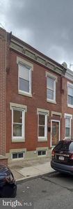 326 Daly St