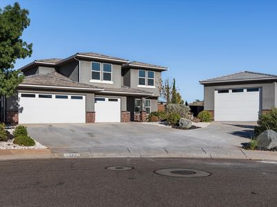 3691 E Iron Springs Dr