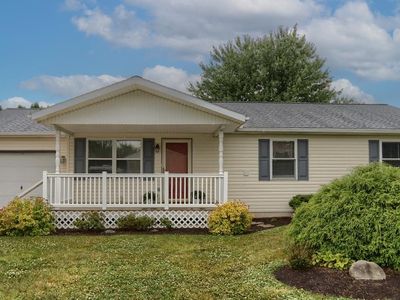 607 Henry Houck Ln