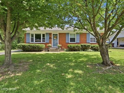 Property at 7902 Osborne Dr, Lyndon, KY