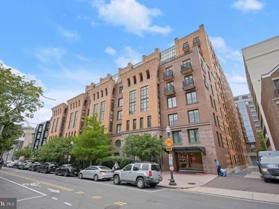 910 M St NW APT 304