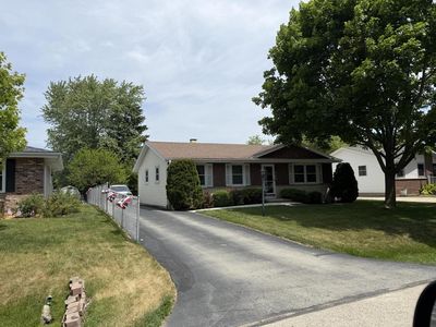 5712 Glenwood DRIVE
