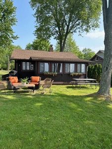 8021 E Houghton Lake Dr